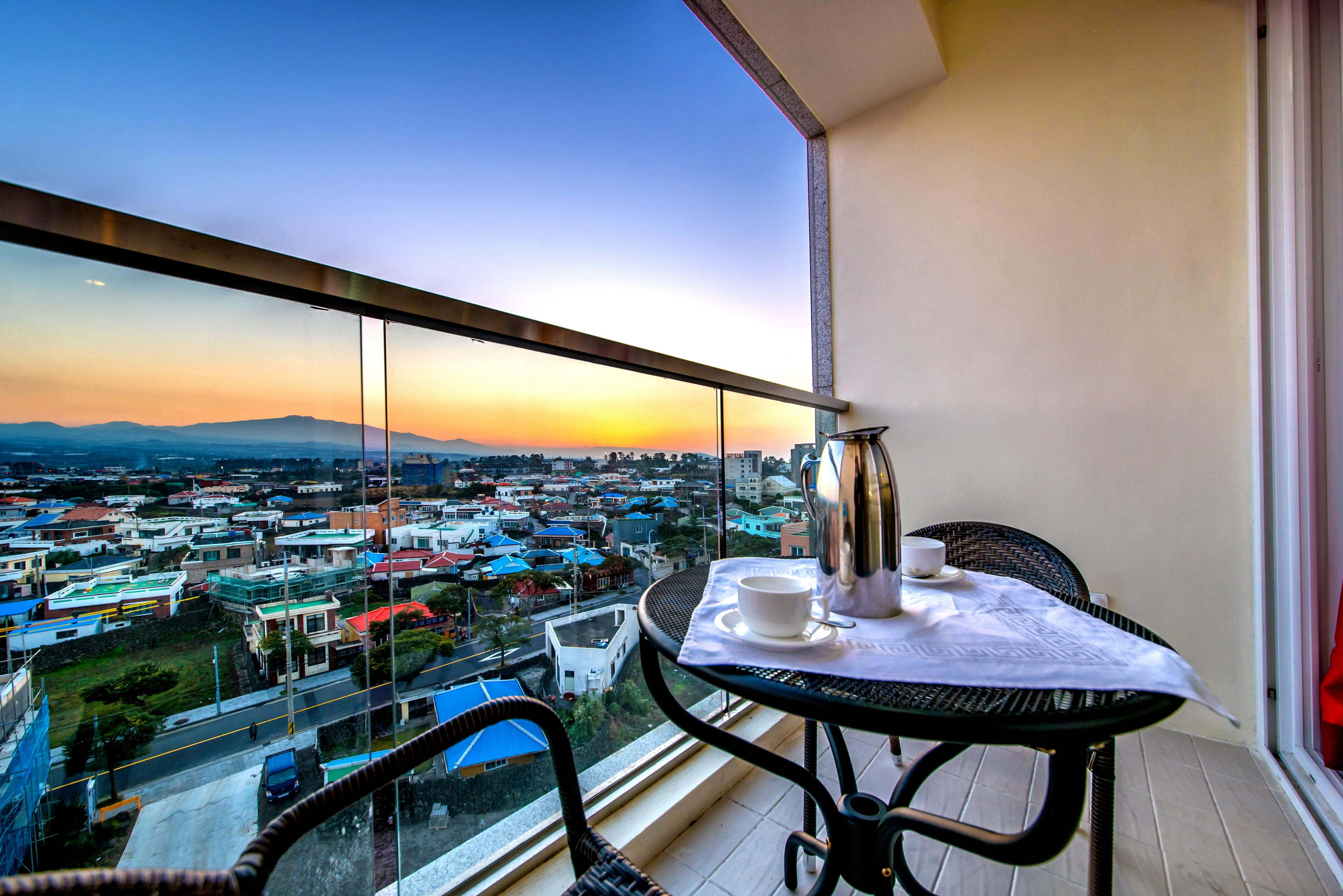 Aimi Jeju Beach Hotel Экстерьер фото
